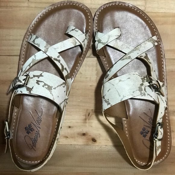 Patricia Nash Fidella Sandals - Picture 5 of 8